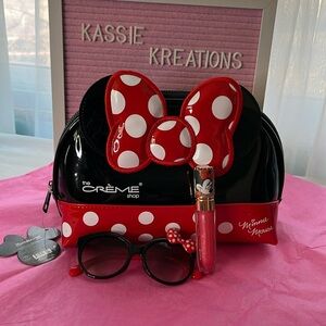 Minnie Mouse Beauty Bundle
